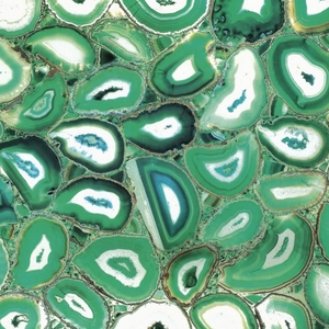 Green agate (light transmittance)